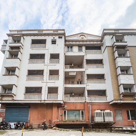 Capital O 66763 Blossoms Serviced Apartments Τσενάι Εξωτερικό φωτογραφία